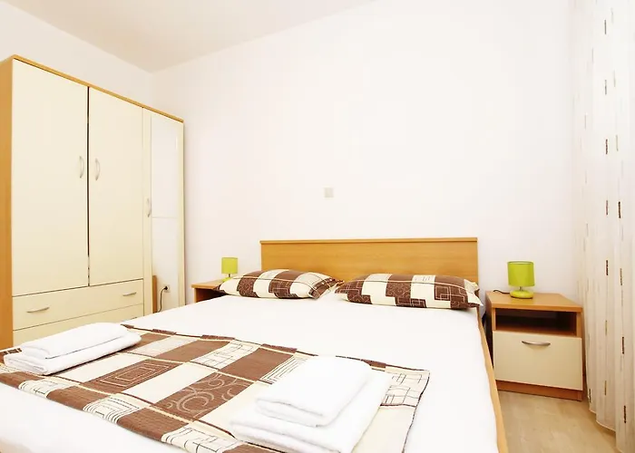 アパート Vrbat *