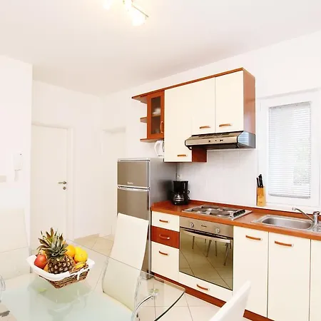 Apartament Vrbat *