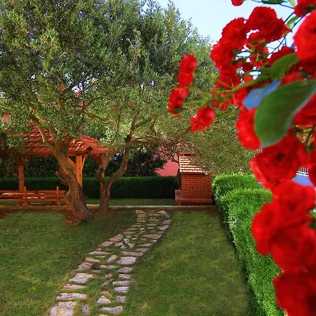 Vrbat Apartament *